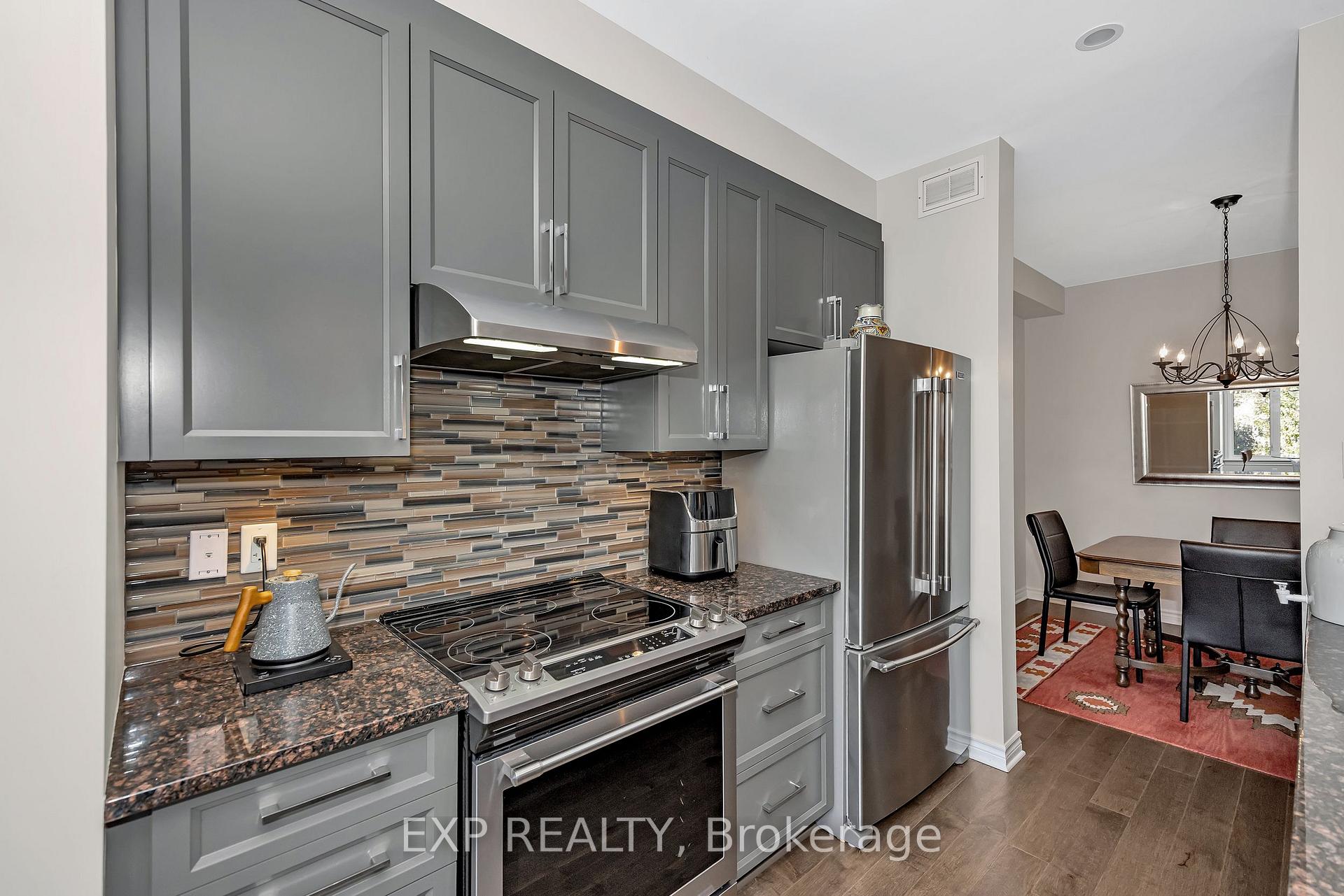 Photo 15 of 654 Cartographe Street, Ottawa, Camelot — HOMEH