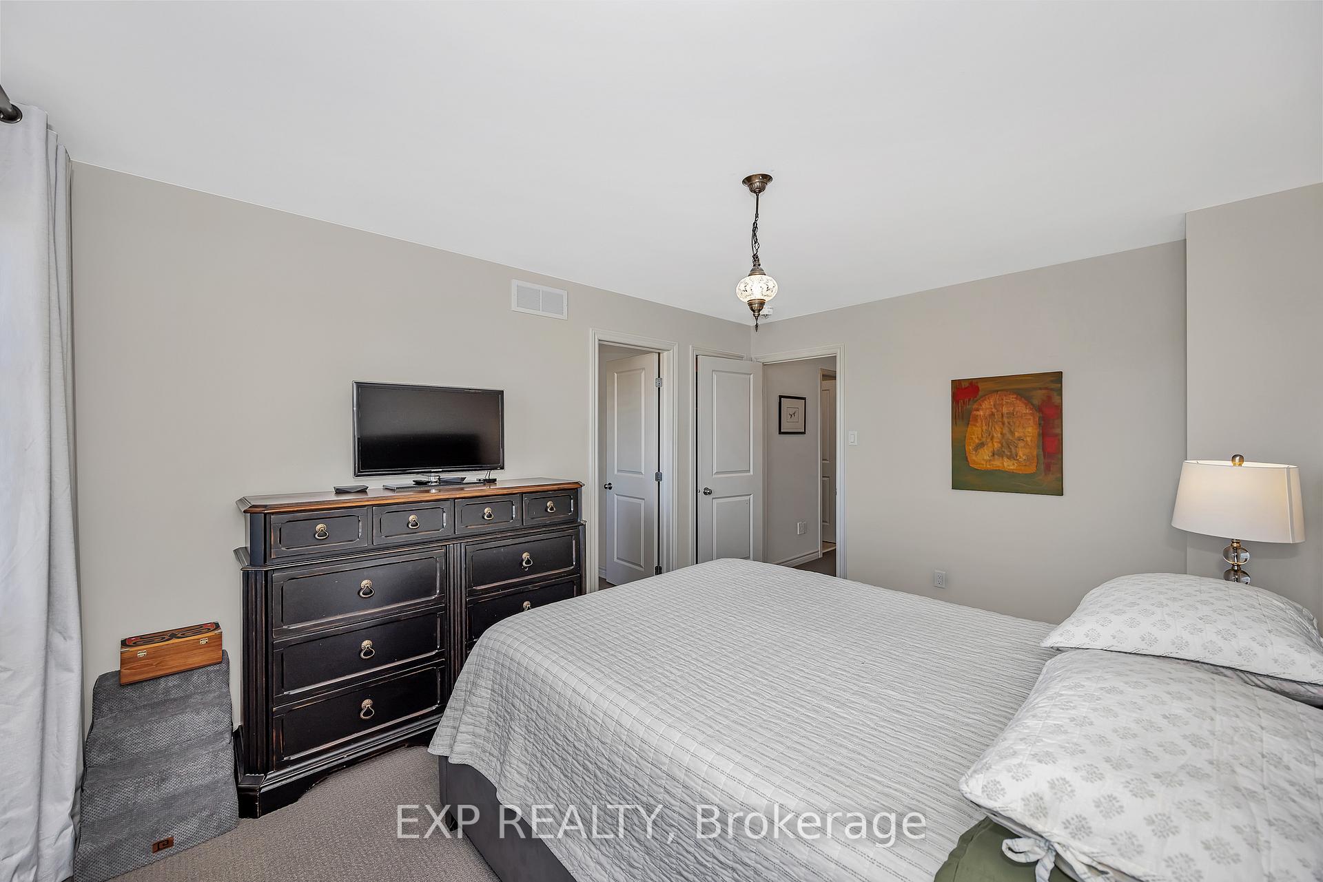 Photo 23 of 654 Cartographe Street, Ottawa, Camelot — HOMEH