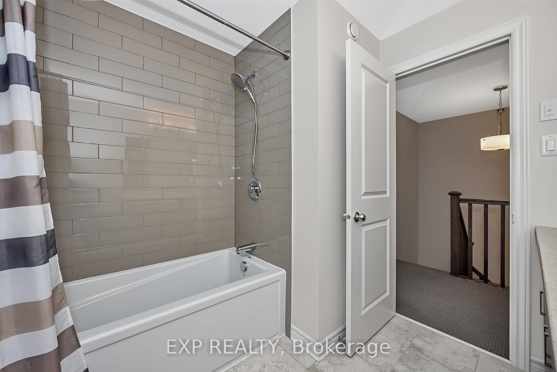Photo 31 of 654 Cartographe Street, Ottawa, Camelot — HOMEH