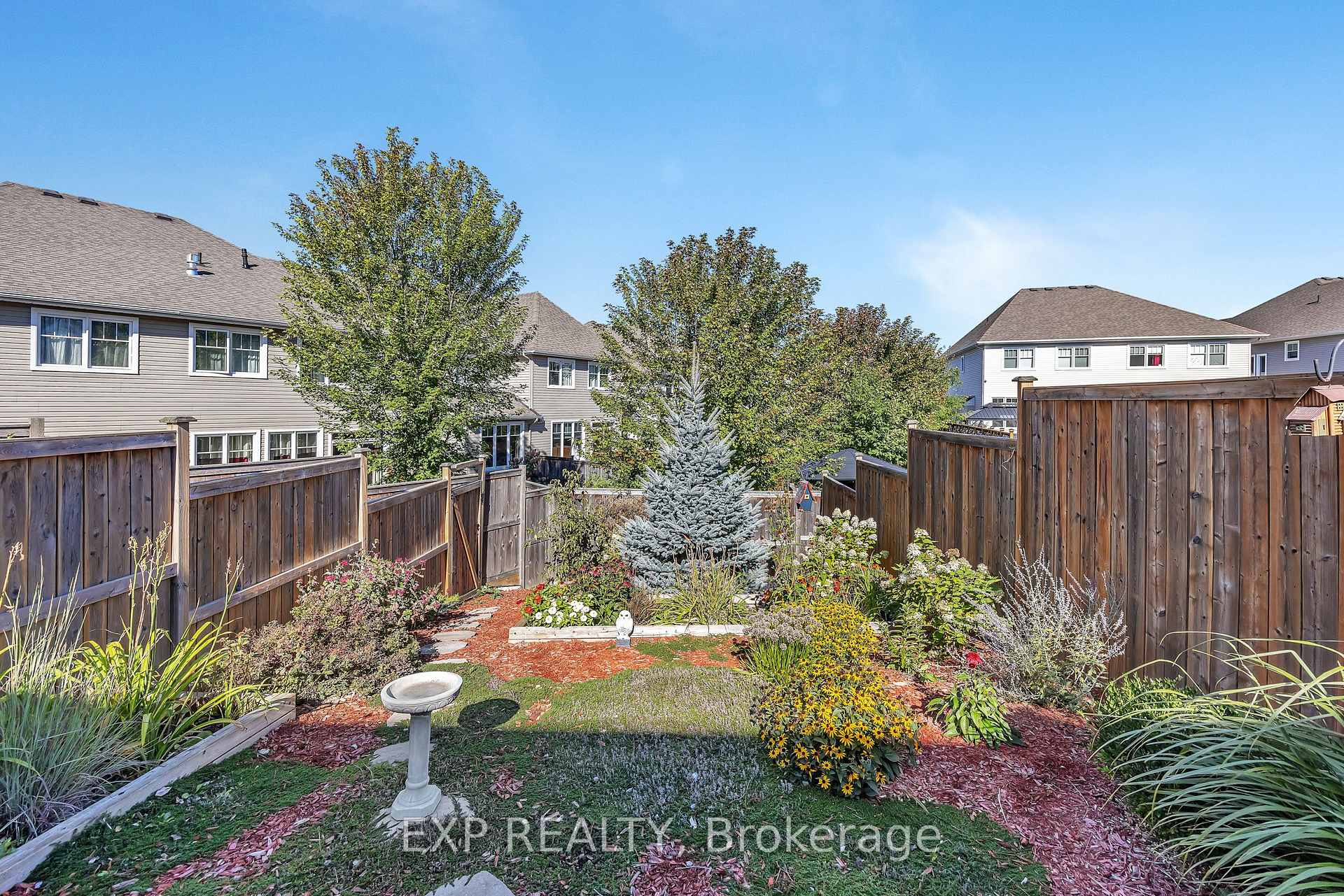 Photo 42 of 654 Cartographe Street, Ottawa, Camelot — HOMEH