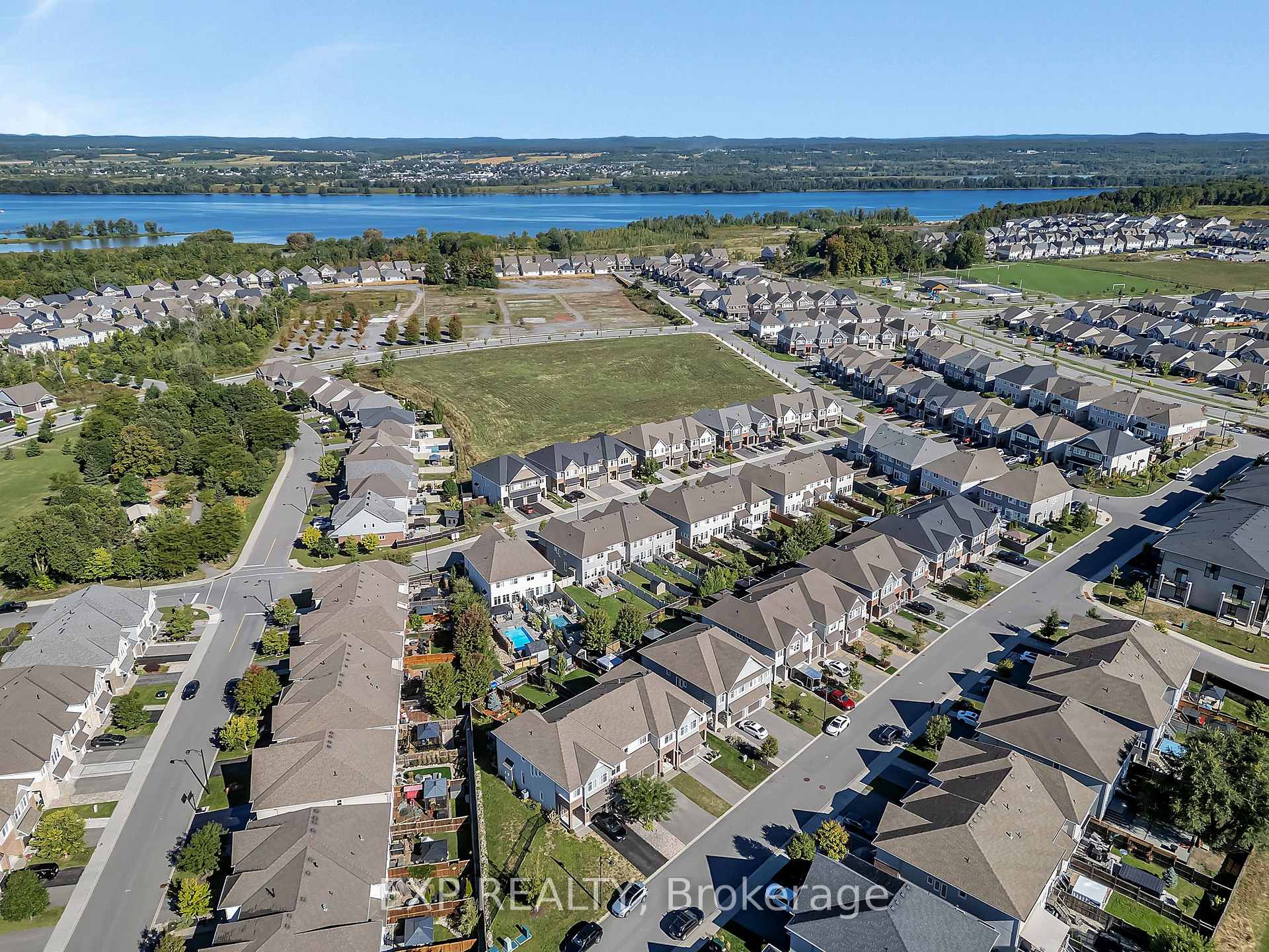 Photo 49 of 654 Cartographe Street, Ottawa, Camelot — HOMEH