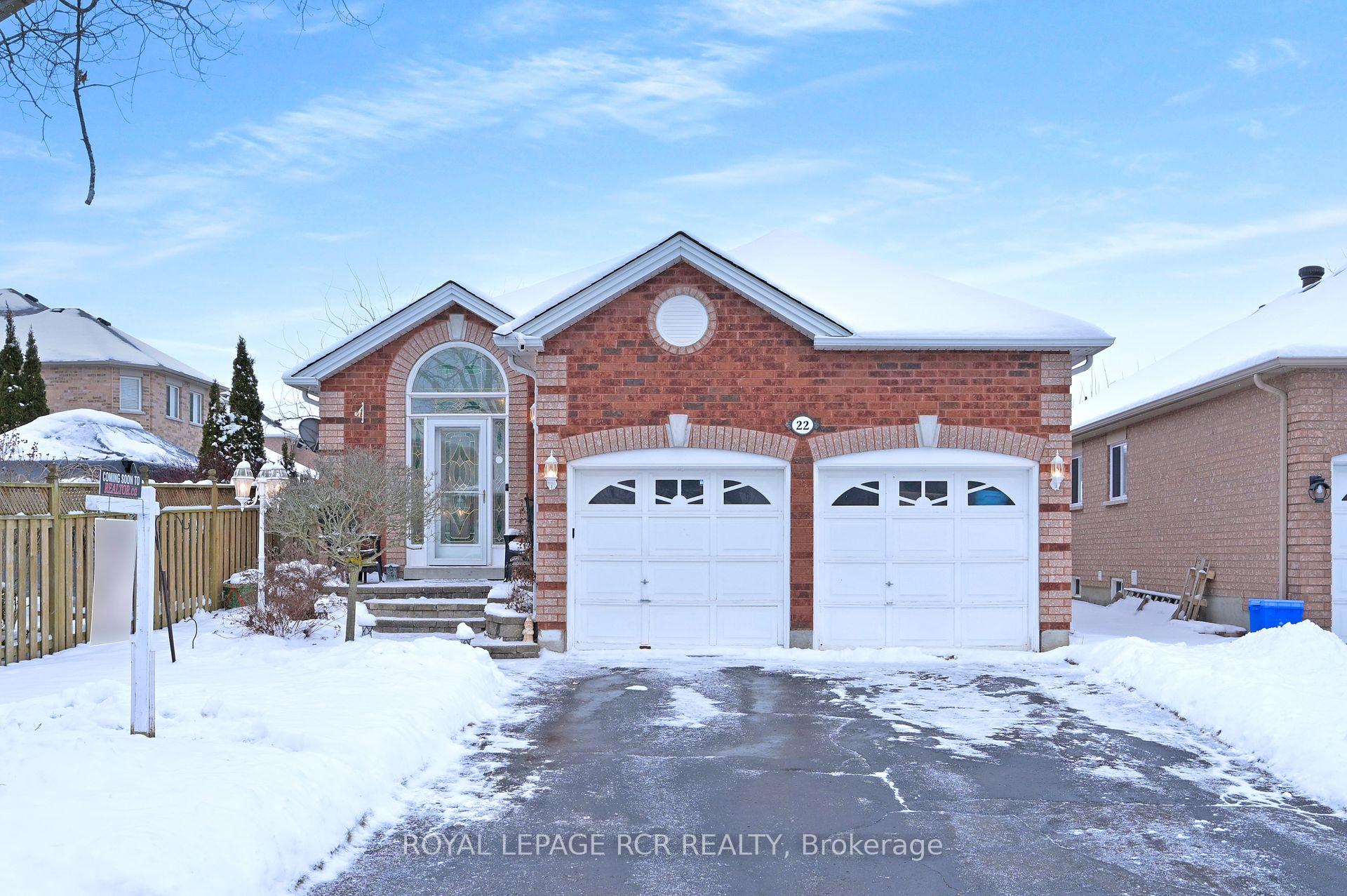 Photo 1 of 22 Smith Street, New Tecumseth, Alliston — HOMEH
