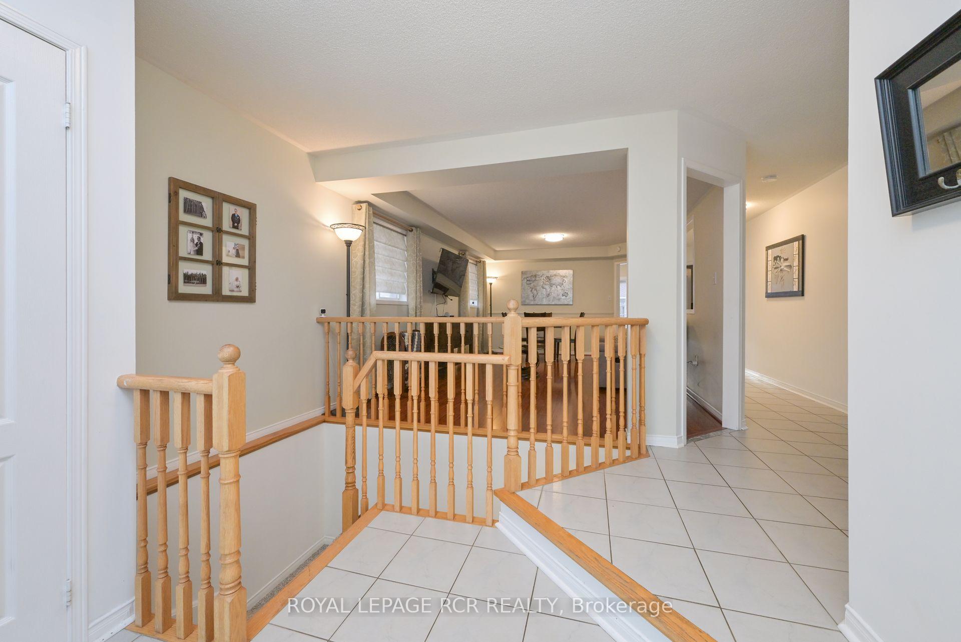Photo 10 of 22 Smith Street, New Tecumseth, Alliston — HOMEH