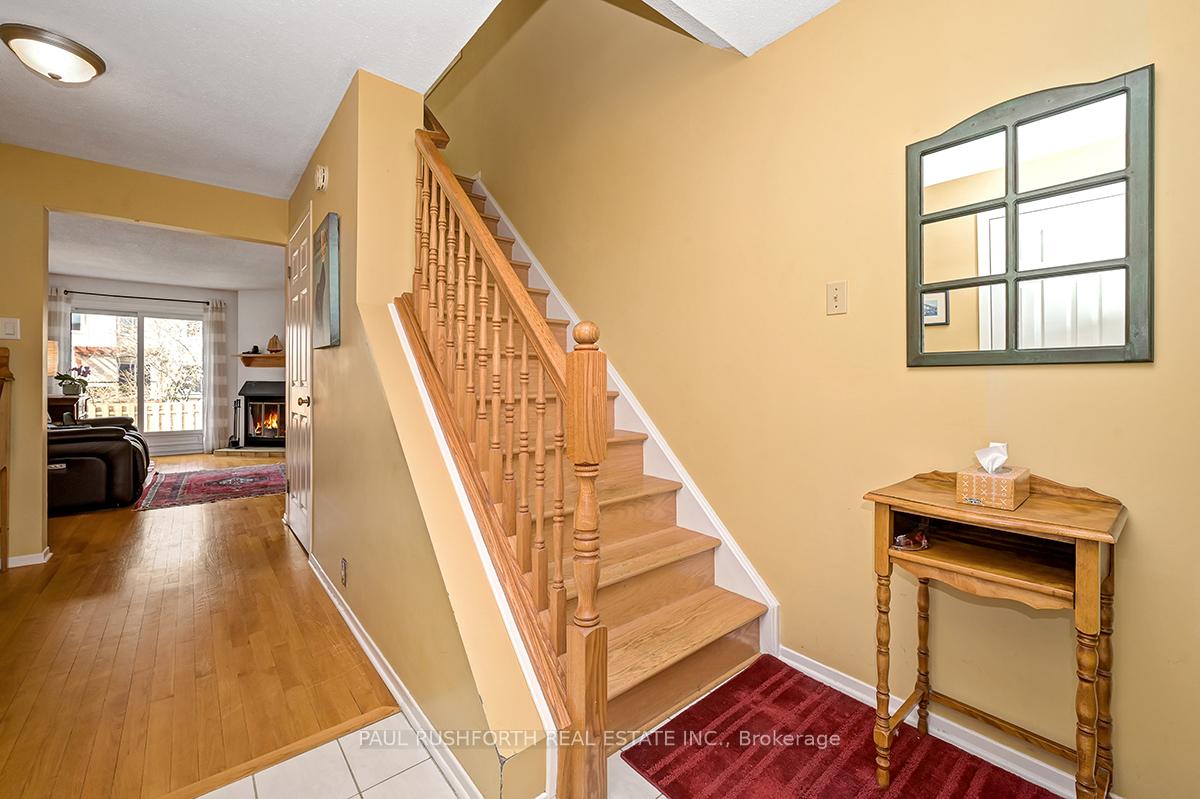 Photo 4 of 6106 Forestglen Crescent, Ottawa, Chapel Hill — HOMEH