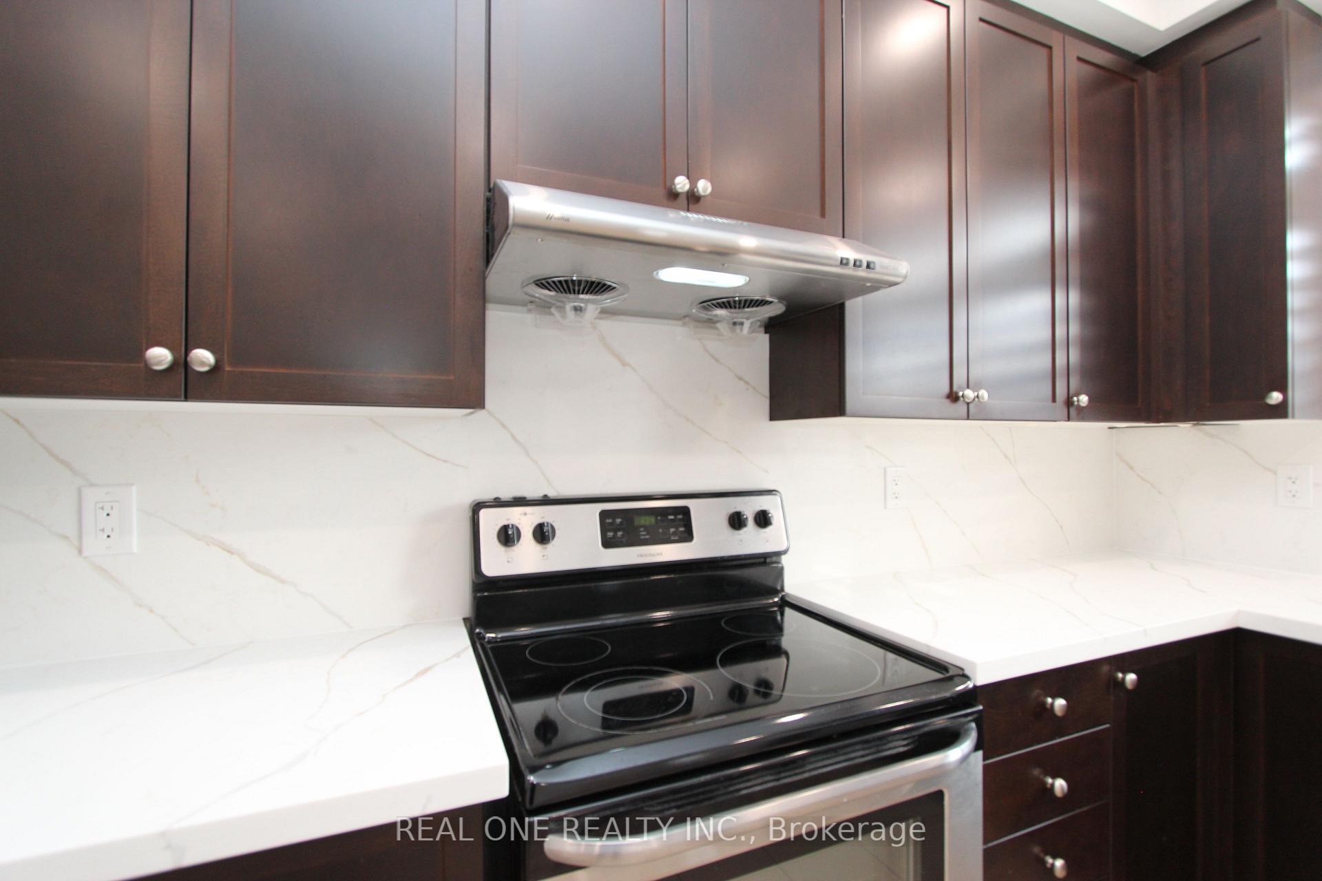 Photo 5 of 47 Dundas Way, Markham, Greensborough — HOMEH