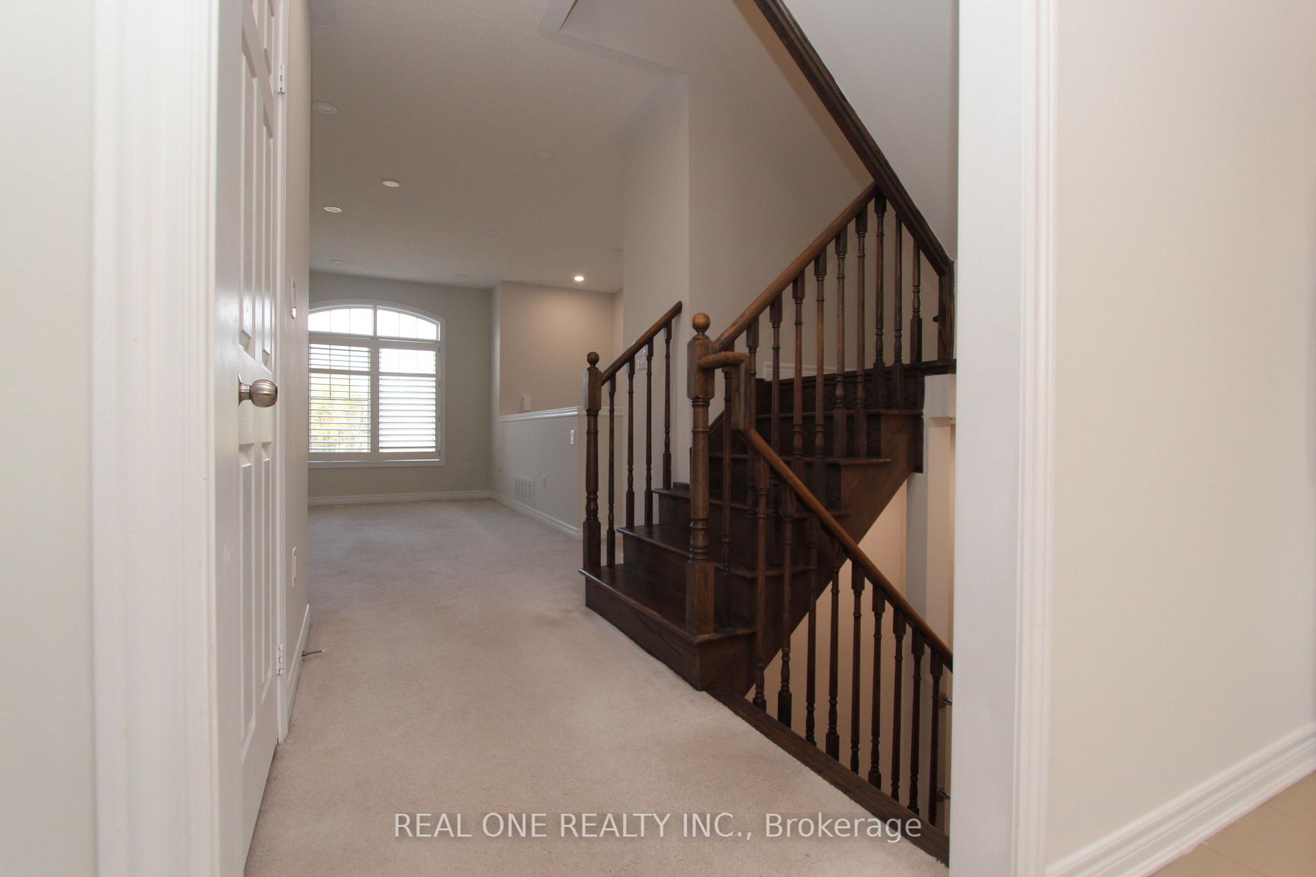 Photo 8 of 47 Dundas Way, Markham, Greensborough — HOMEH