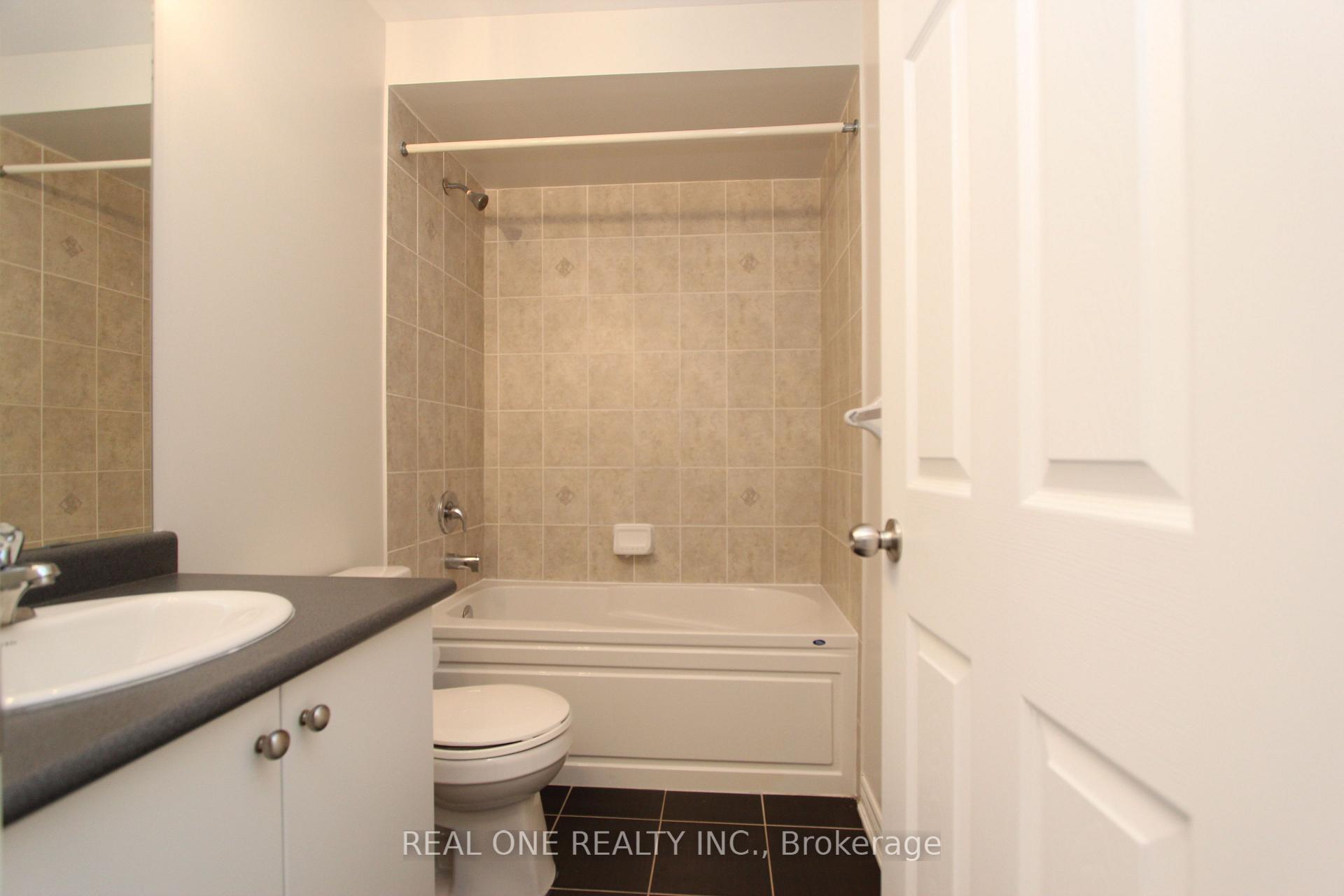 Photo 15 of 47 Dundas Way, Markham, Greensborough — HOMEH