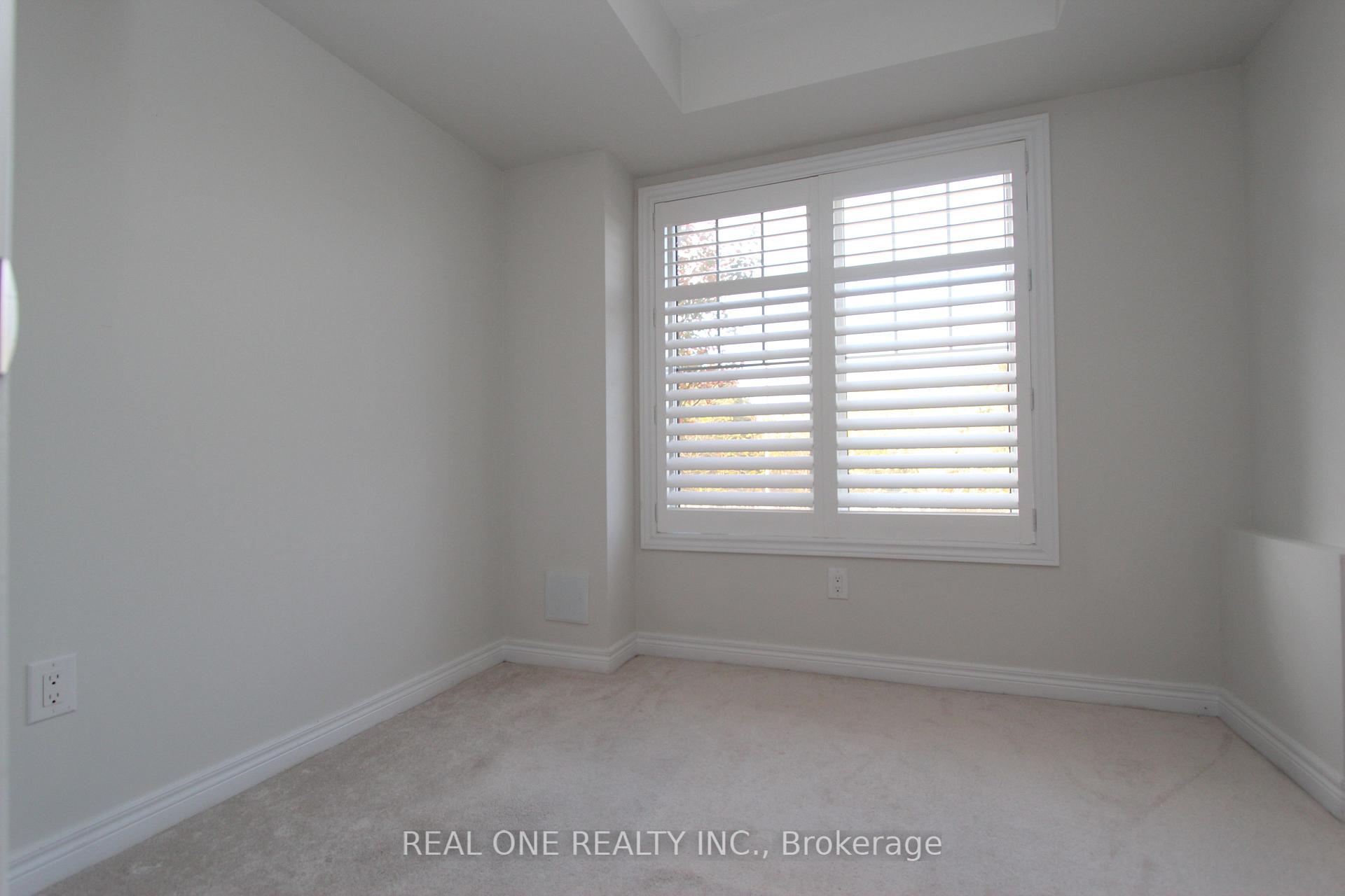 Photo 16 of 47 Dundas Way, Markham, Greensborough — HOMEH