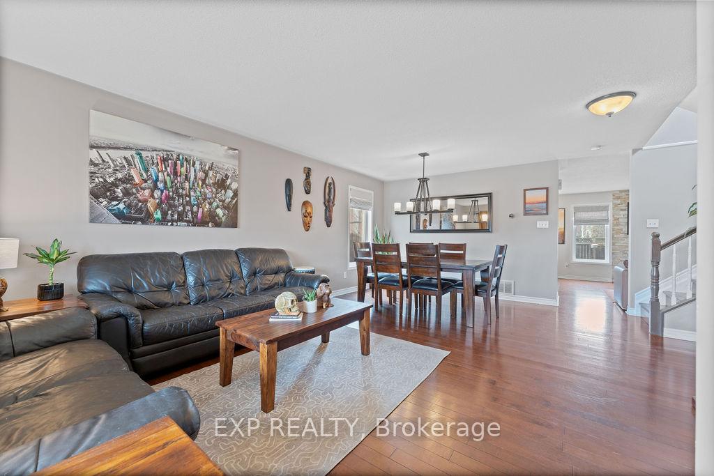 Photo 8 of 2176 Cavalier Way, Ottawa, Chapel Hill South - Orleans Village — HOMEH