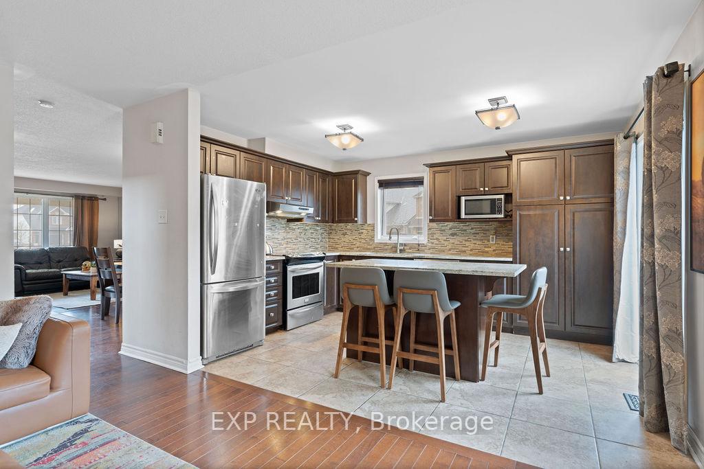 Photo 12 of 2176 Cavalier Way, Ottawa, Chapel Hill South - Orleans Village — HOMEH