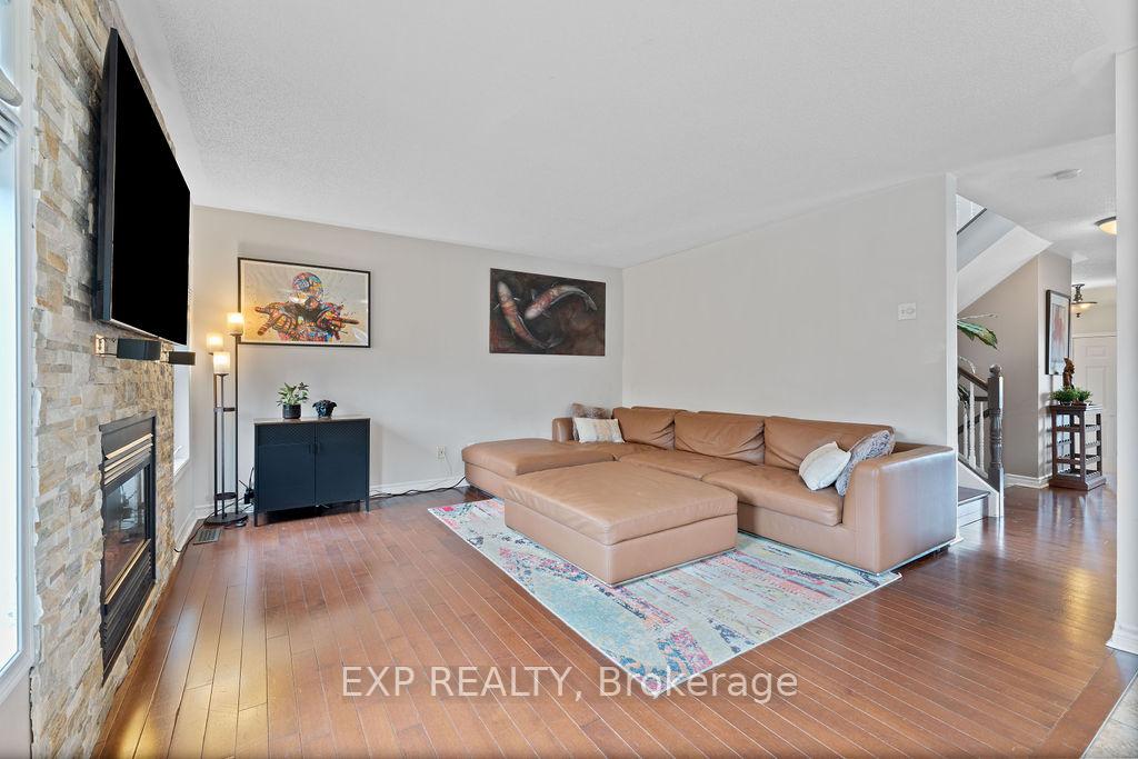 Photo 21 of 2176 Cavalier Way, Ottawa, Chapel Hill South - Orleans Village — HOMEH