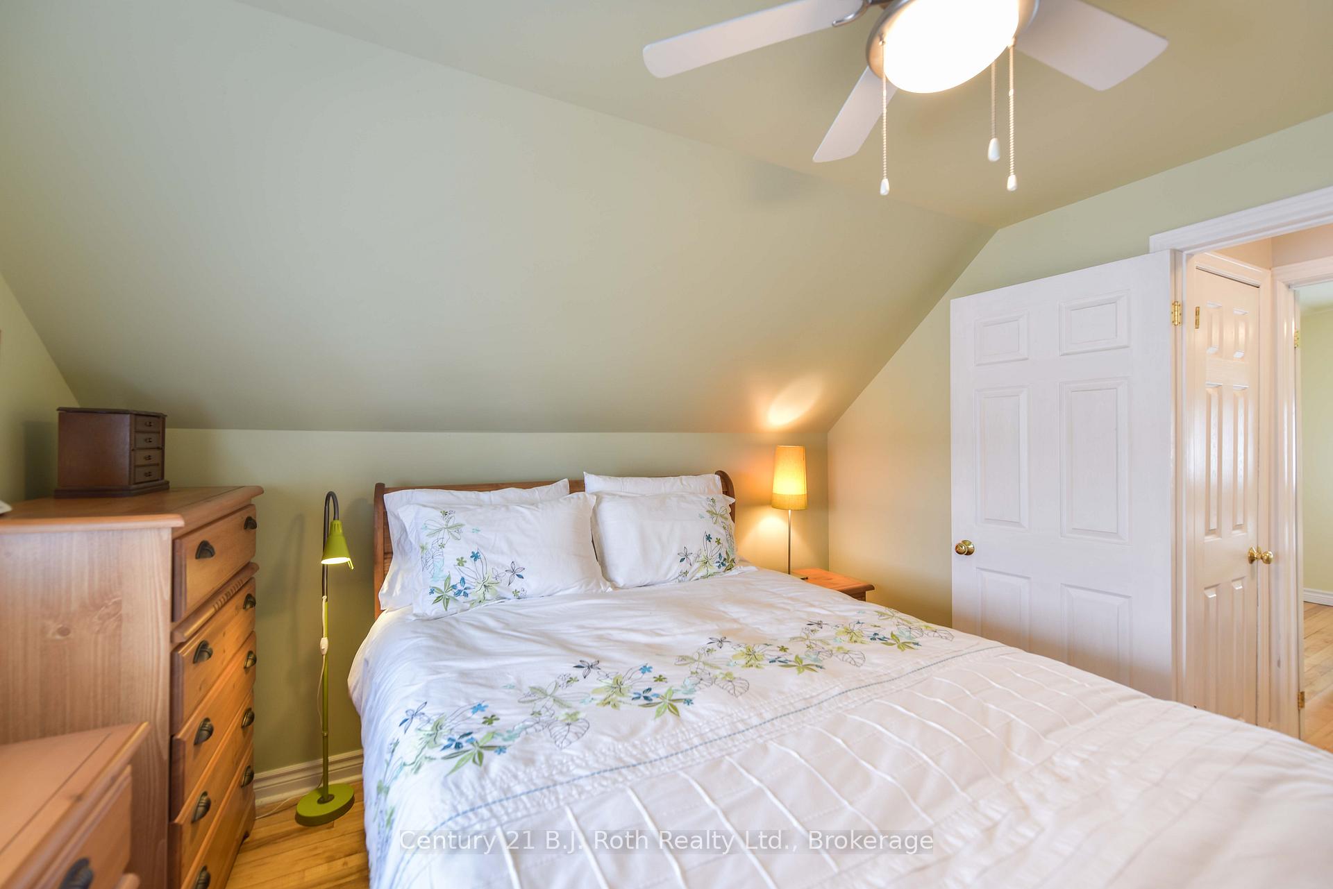 Photo 24 of 397 Bayview Parkway, Orillia — HOMEH