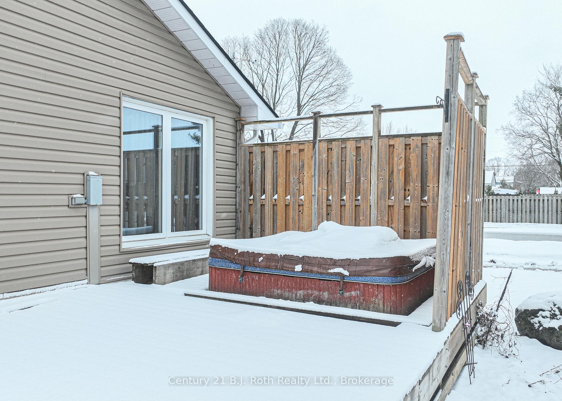 Photo 45 of 397 Bayview Parkway, Orillia — HOMEH