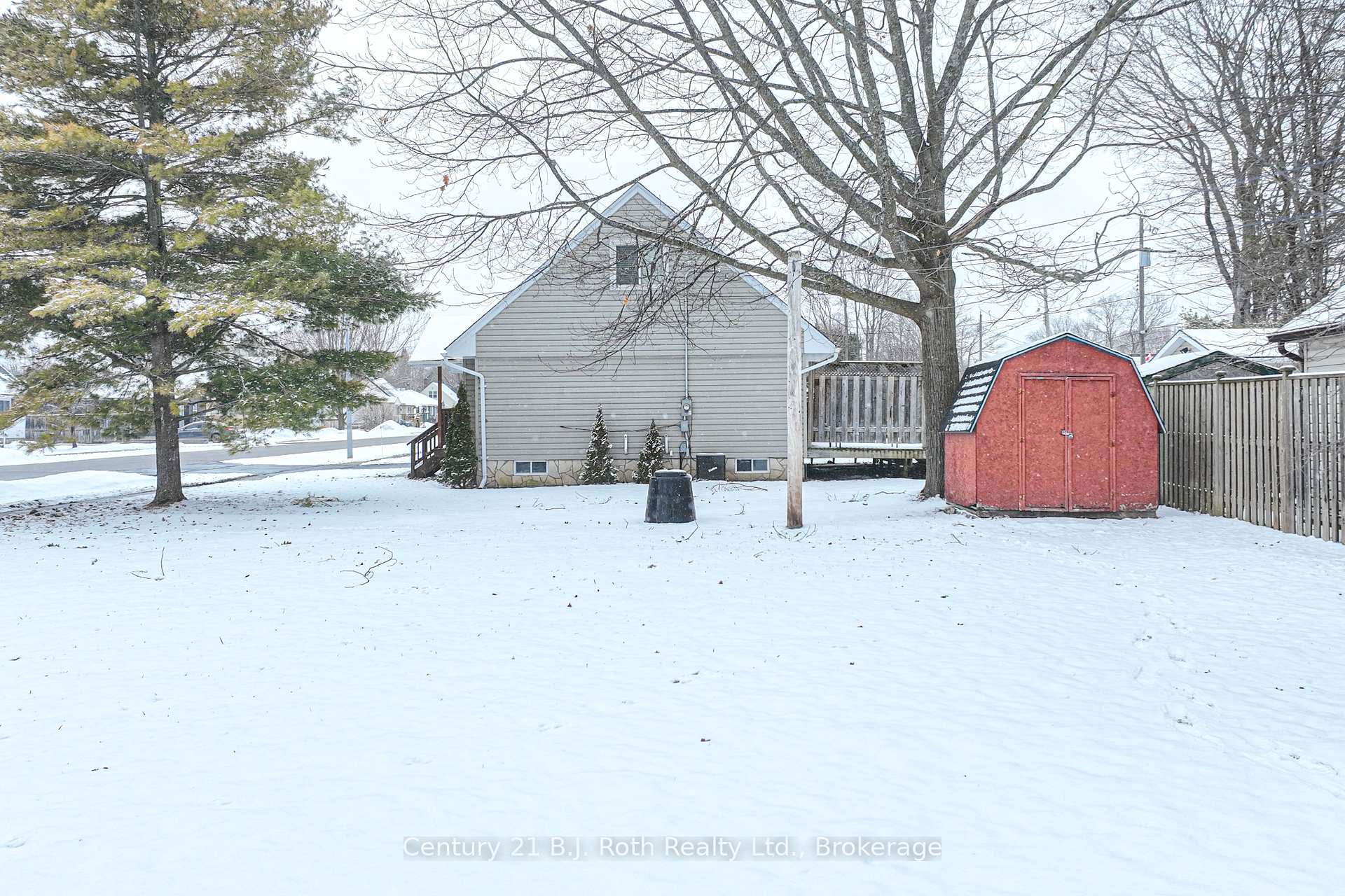 Photo 46 of 397 Bayview Parkway, Orillia — HOMEH