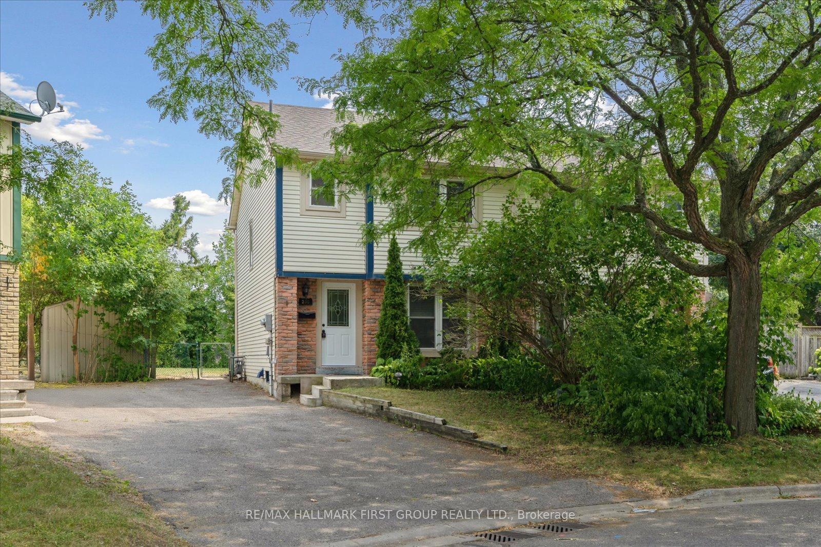 Front of 200 Northminster Court