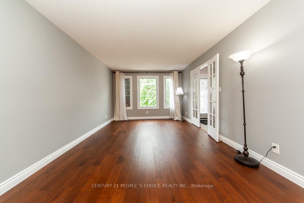 Photo 8 of 963 Copperfield Drive, Oshawa, Eastdale — HOMEH