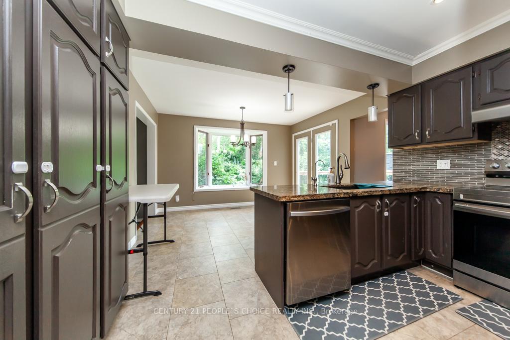 Photo 21 of 963 Copperfield Drive, Oshawa, Eastdale — HOMEH