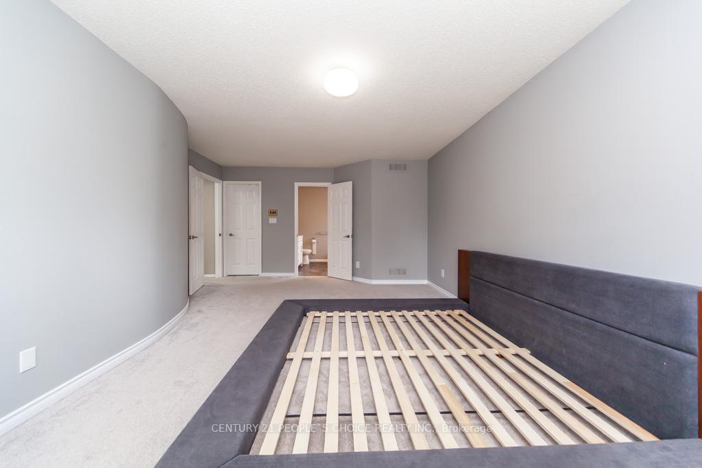 Photo 32 of 963 Copperfield Drive, Oshawa, Eastdale — HOMEH