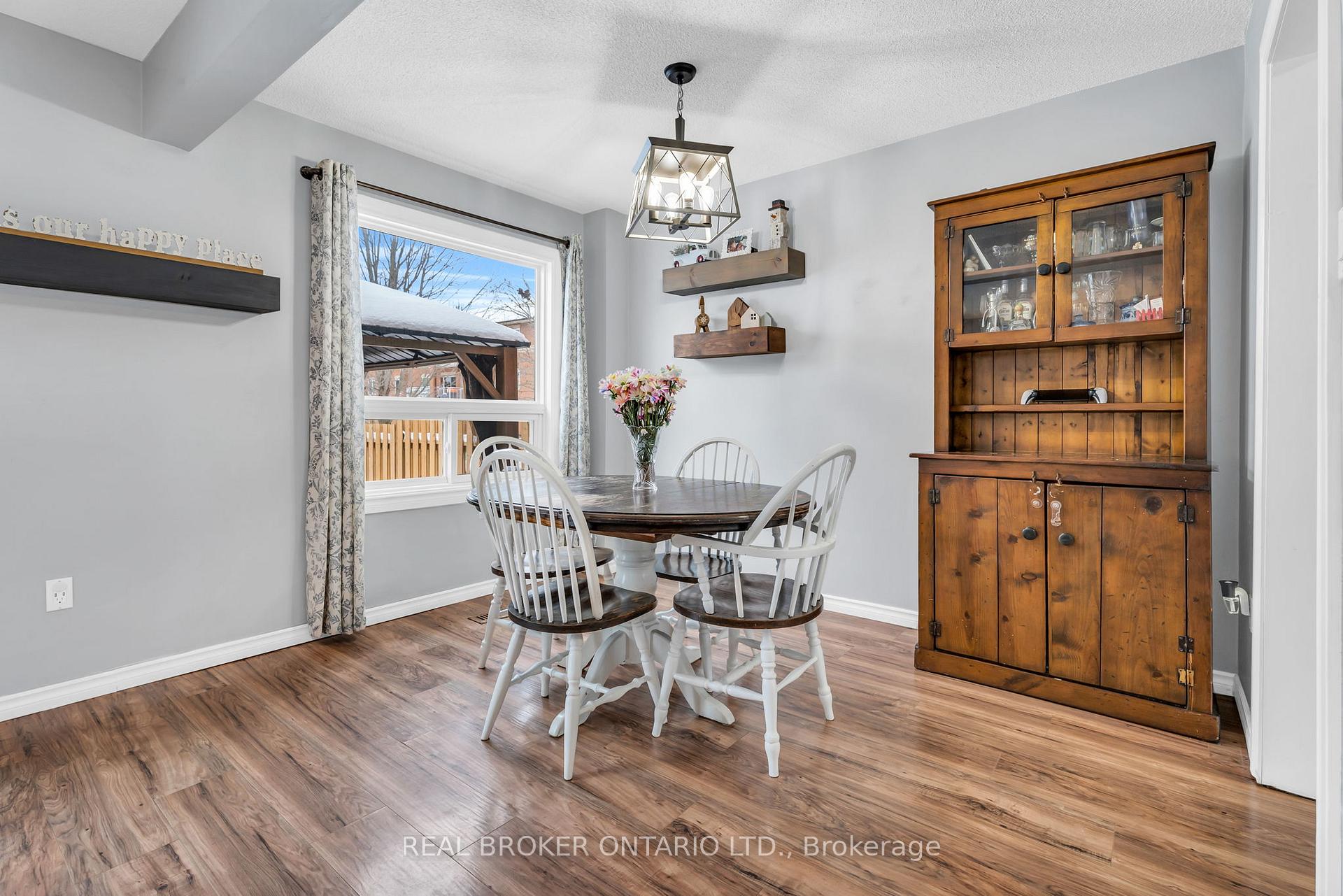 Photo 10 of 126 Heydon Avenue, New Tecumseth, Alliston — HOMEH