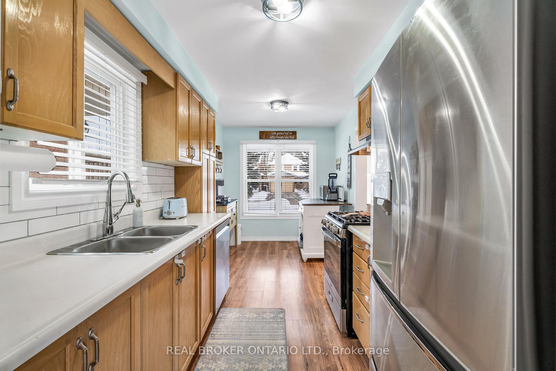 Photo 11 of 126 Heydon Avenue, New Tecumseth, Alliston — HOMEH