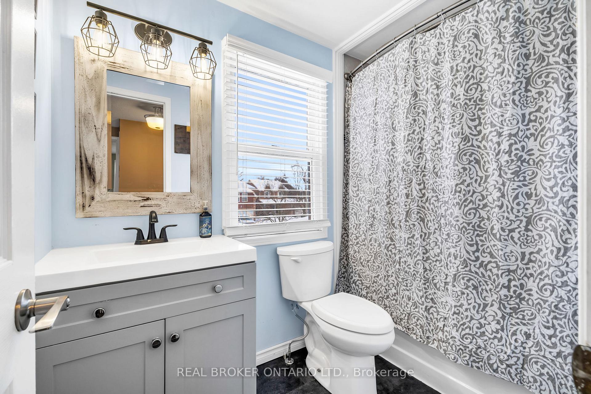 Photo 24 of 126 Heydon Avenue, New Tecumseth, Alliston — HOMEH