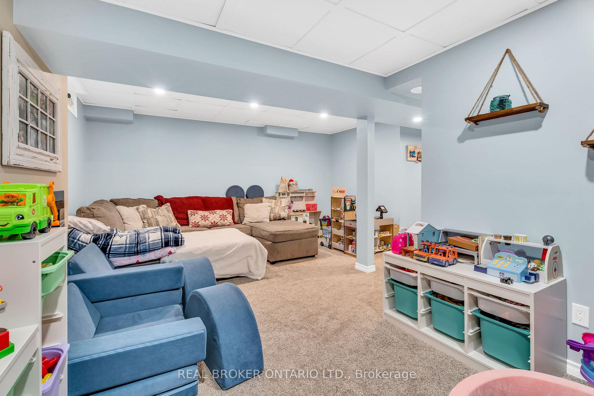 Photo 27 of 126 Heydon Avenue, New Tecumseth, Alliston — HOMEH