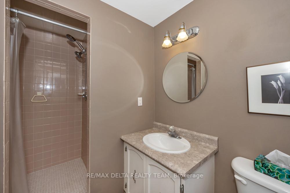 Photo 23 of 1149 St Jerome Crescent, Ottawa, Convent Glen North — HOMEH