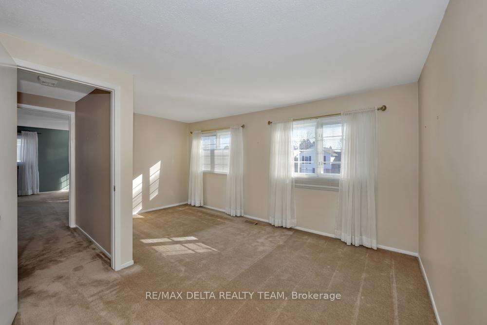 Photo 25 of 1149 St Jerome Crescent, Ottawa, Convent Glen North — HOMEH