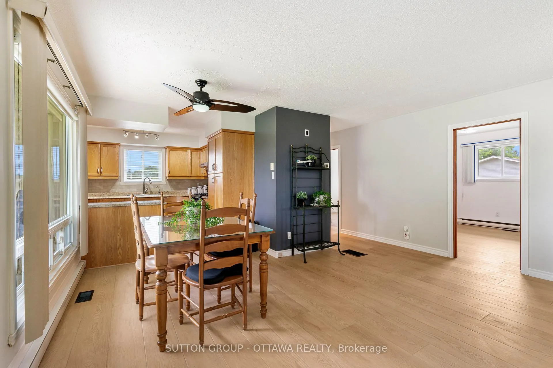 Photo 12 of 20330 Lochiel Road, North Glengarry, North Glengarry (Lochiel) Twp — HOMEH