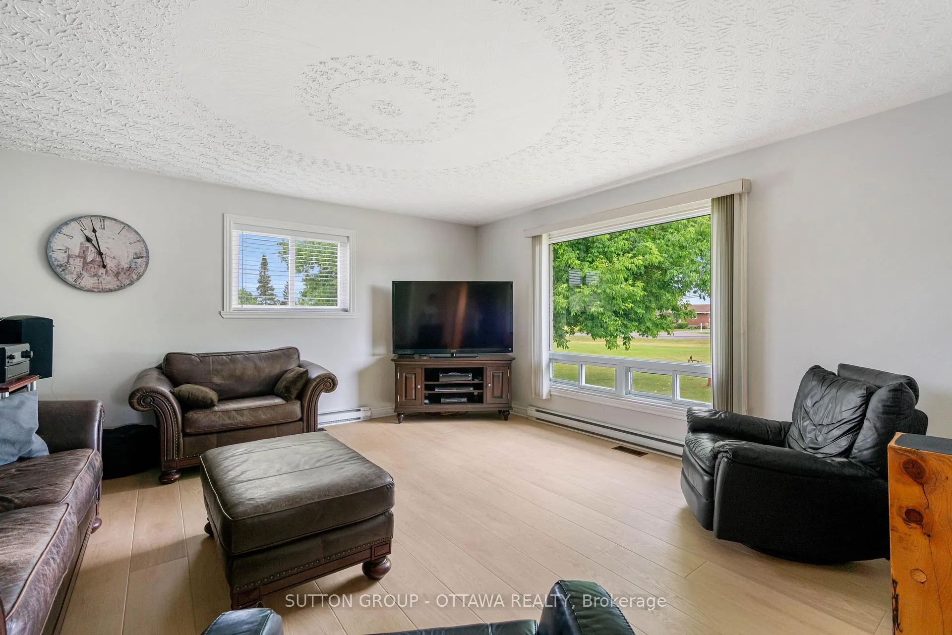 Photo 16 of 20330 Lochiel Road, North Glengarry, North Glengarry (Lochiel) Twp — HOMEH