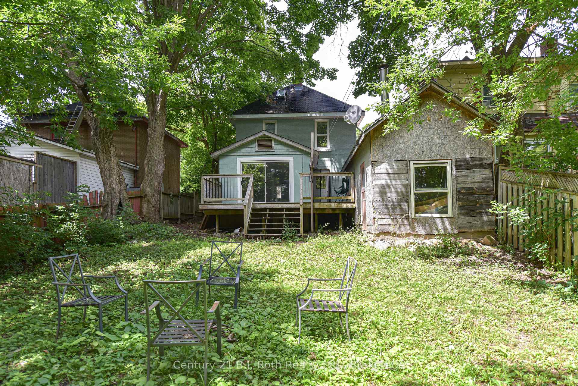 Photo 11 of 235 Harvey Street, Orillia — HOMEH