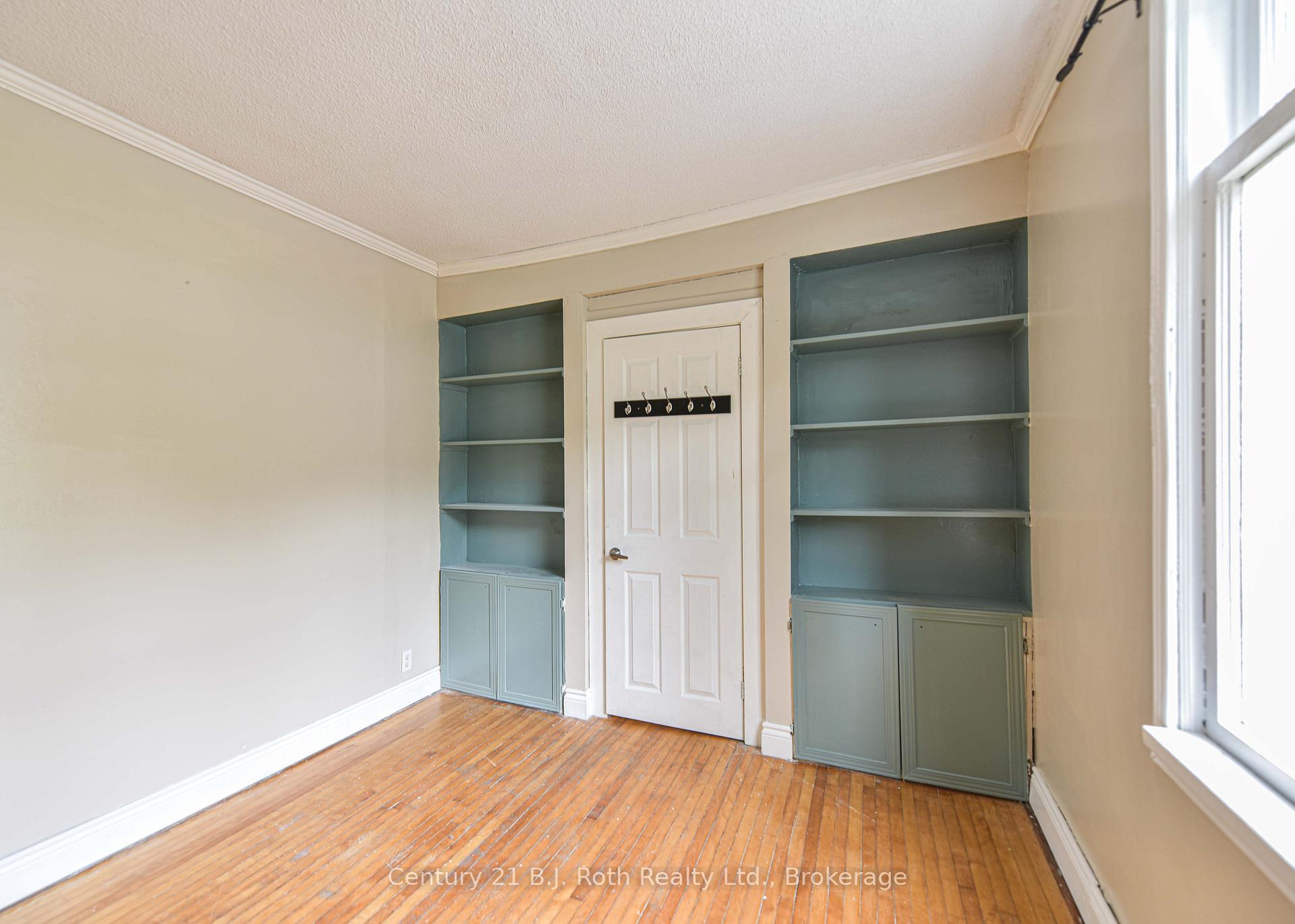 Photo 16 of 235 Harvey Street, Orillia — HOMEH