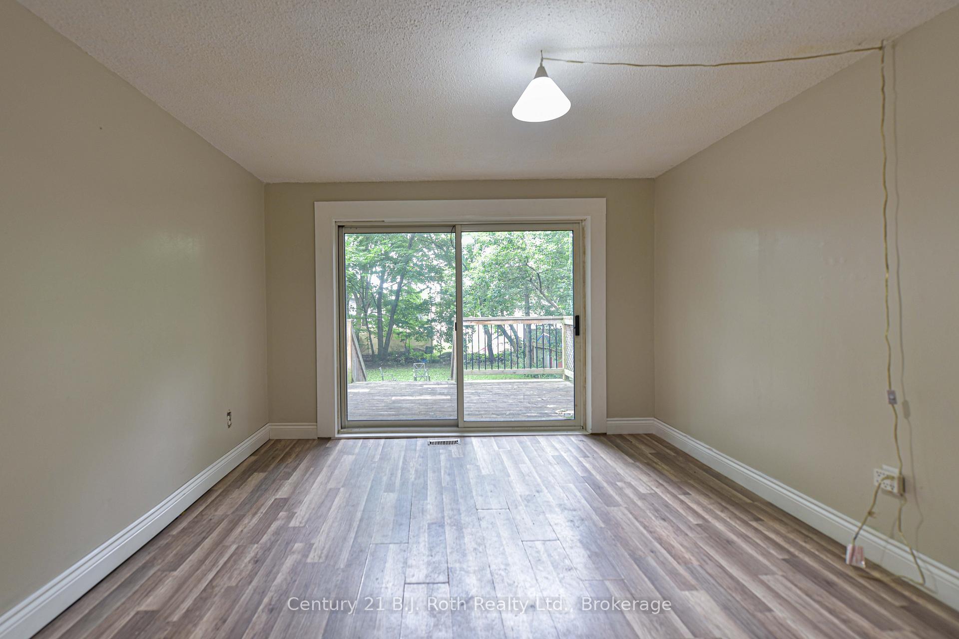 Photo 29 of 235 Harvey Street, Orillia — HOMEH