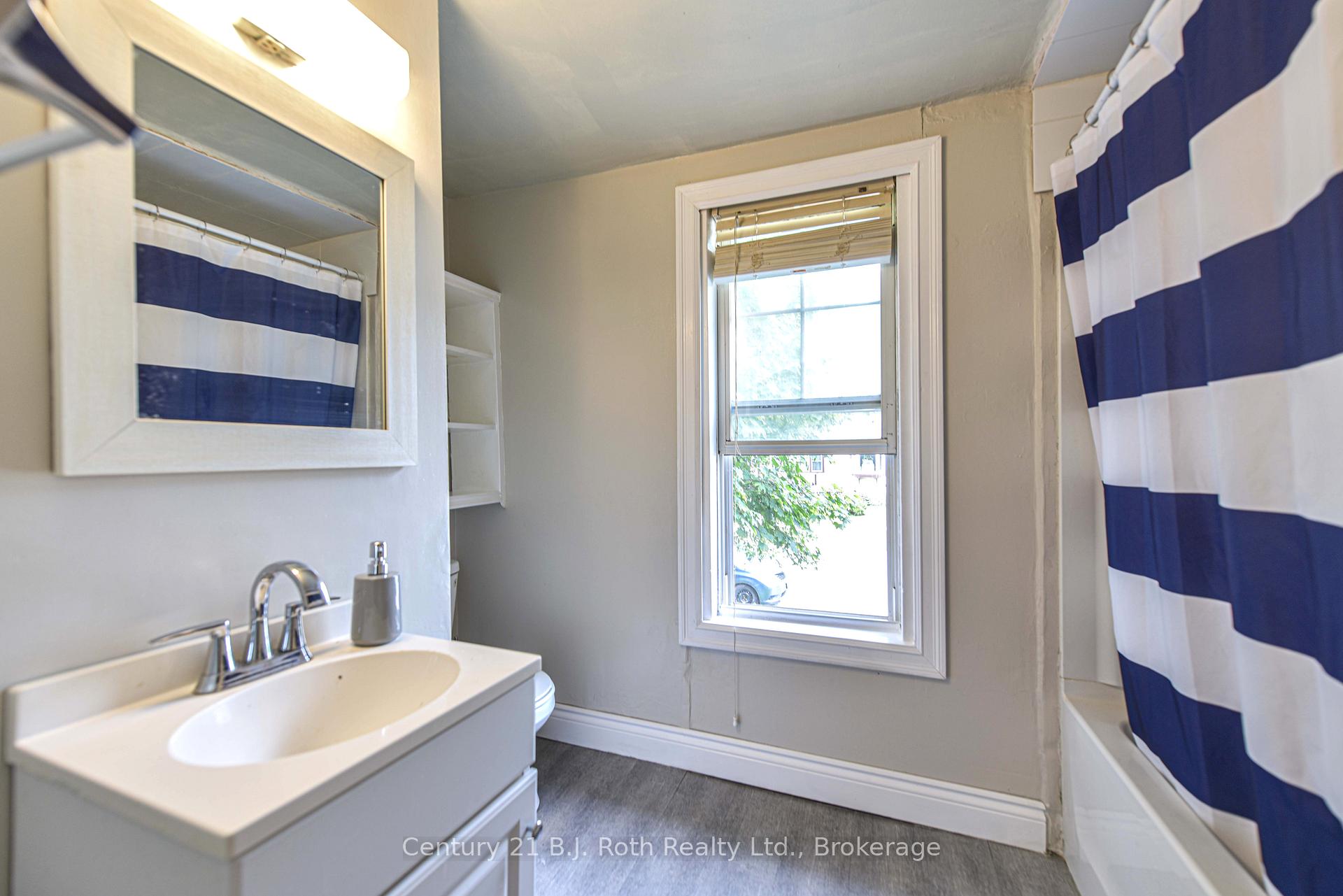Photo 33 of 235 Harvey Street, Orillia — HOMEH