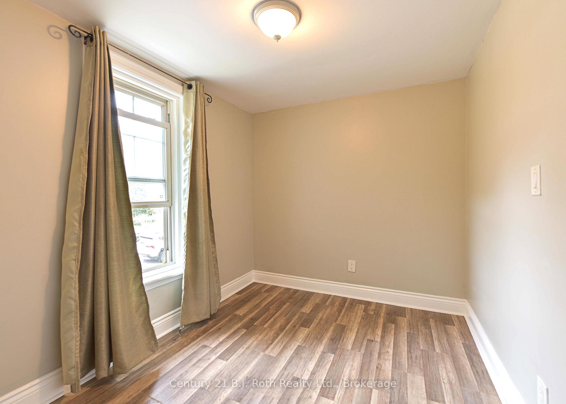 Photo 39 of 235 Harvey Street, Orillia — HOMEH
