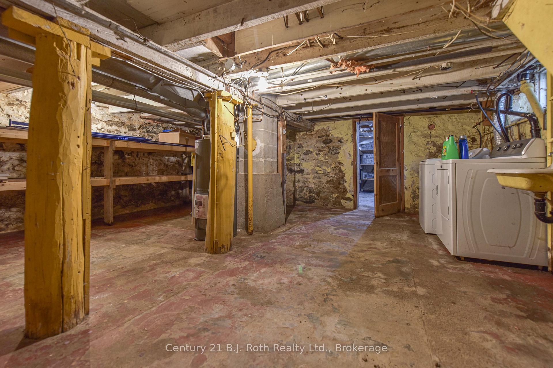 Photo 45 of 235 Harvey Street, Orillia — HOMEH