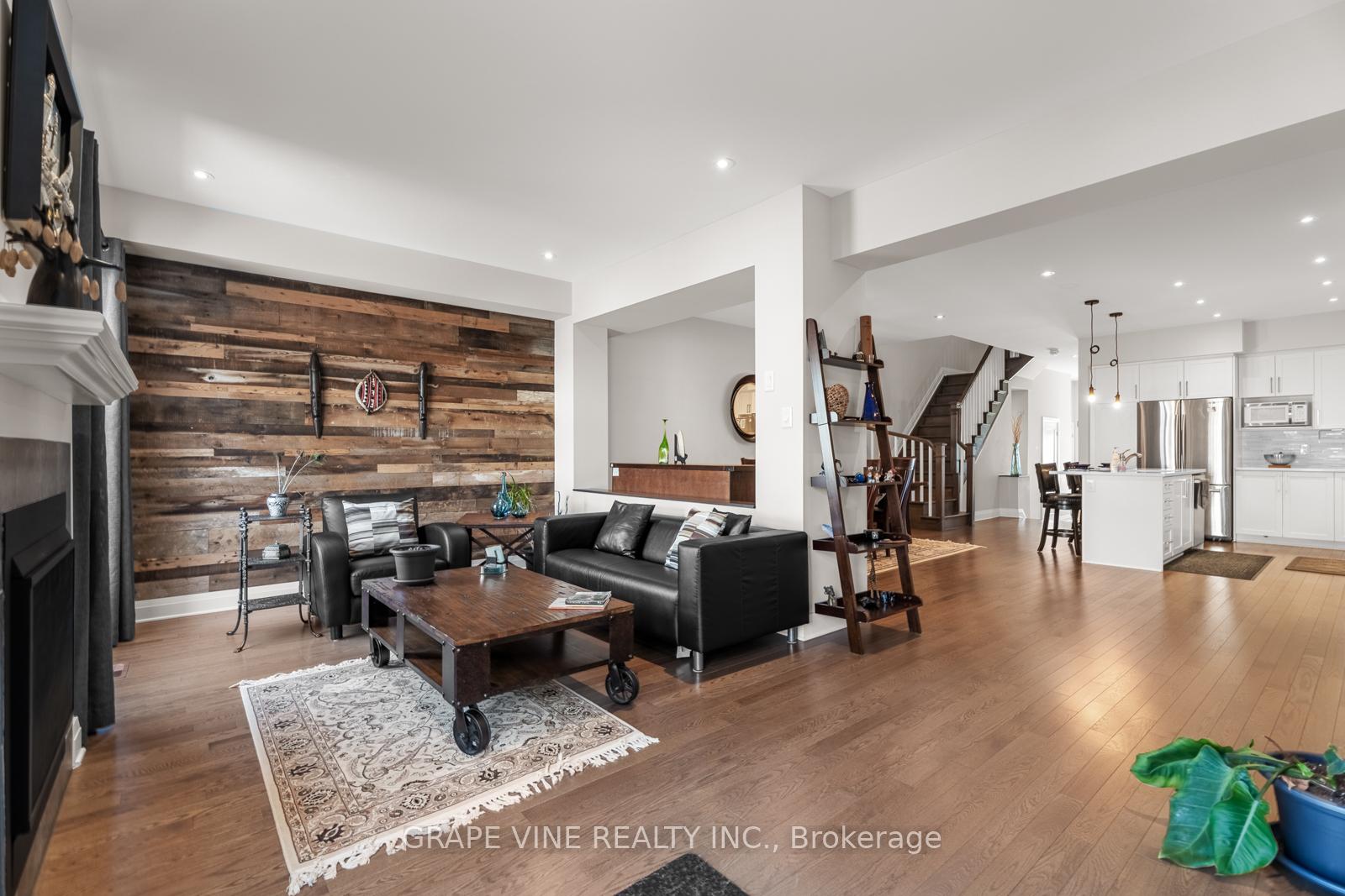 Photo 15 of 237 Shinleaf Crescent, Ottawa, Mer Bleue/Bradley Estates/Anderson Park — HOMEH