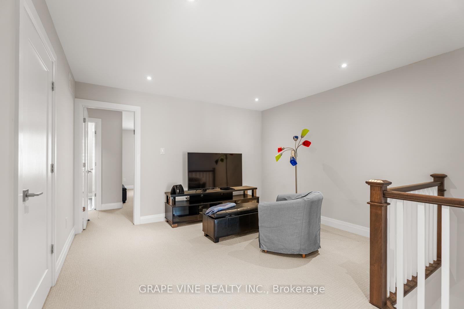 Photo 20 of 237 Shinleaf Crescent, Ottawa, Mer Bleue/Bradley Estates/Anderson Park — HOMEH