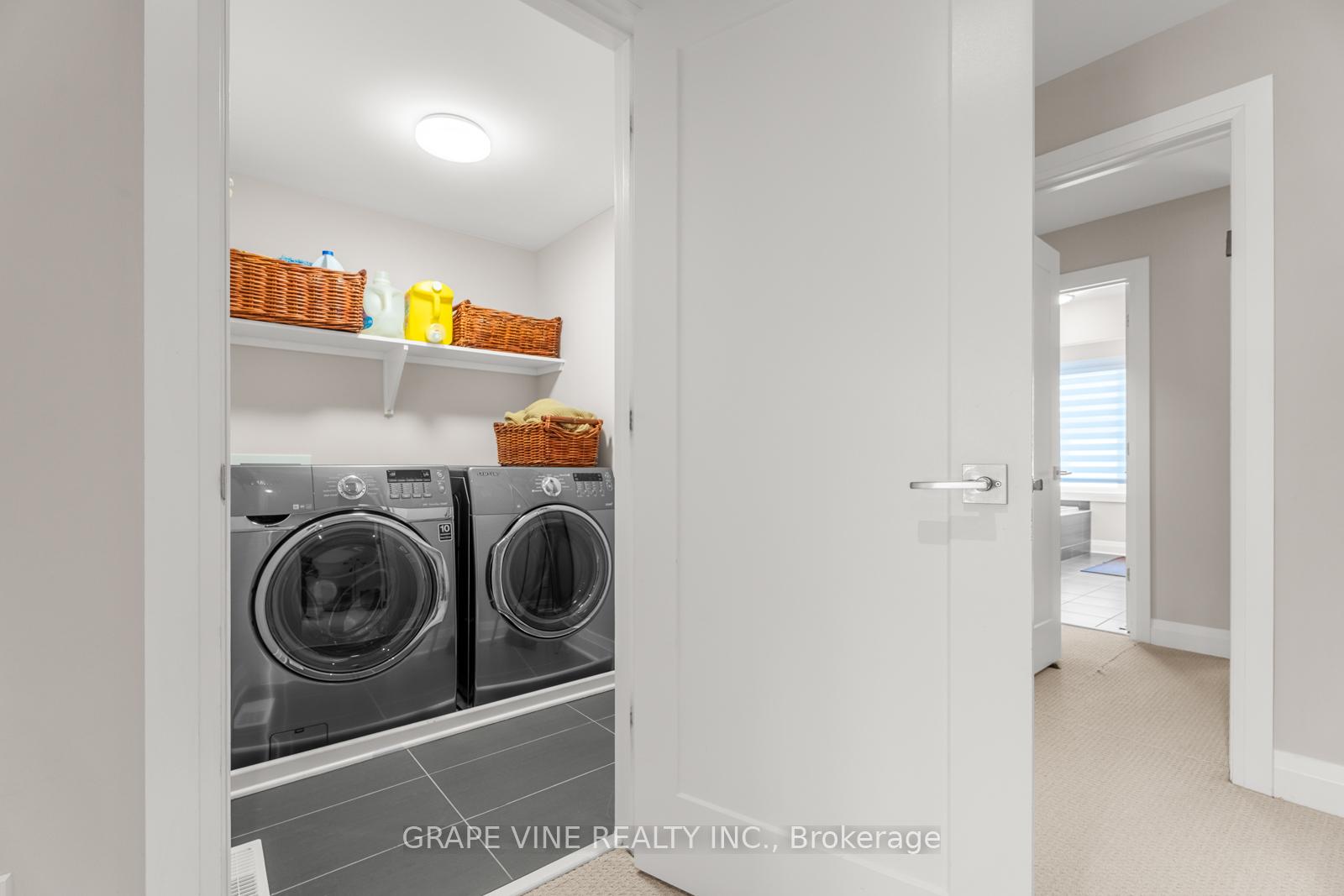 Photo 29 of 237 Shinleaf Crescent, Ottawa, Mer Bleue/Bradley Estates/Anderson Park — HOMEH