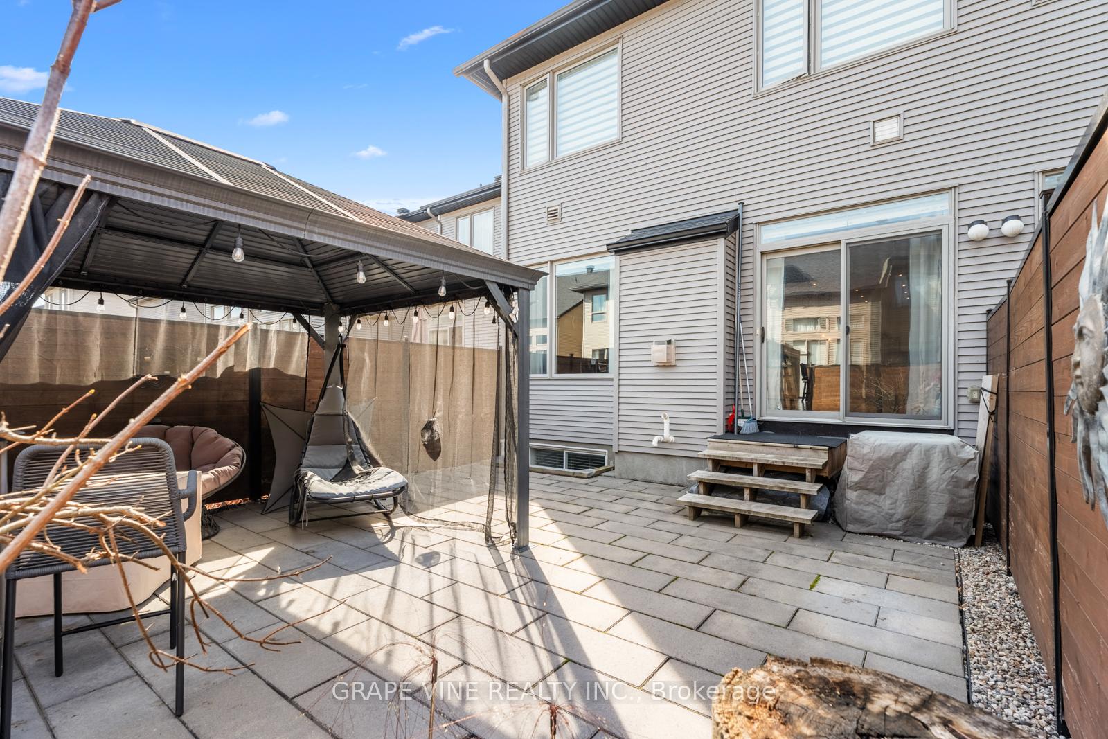Photo 34 of 237 Shinleaf Crescent, Ottawa, Mer Bleue/Bradley Estates/Anderson Park — HOMEH