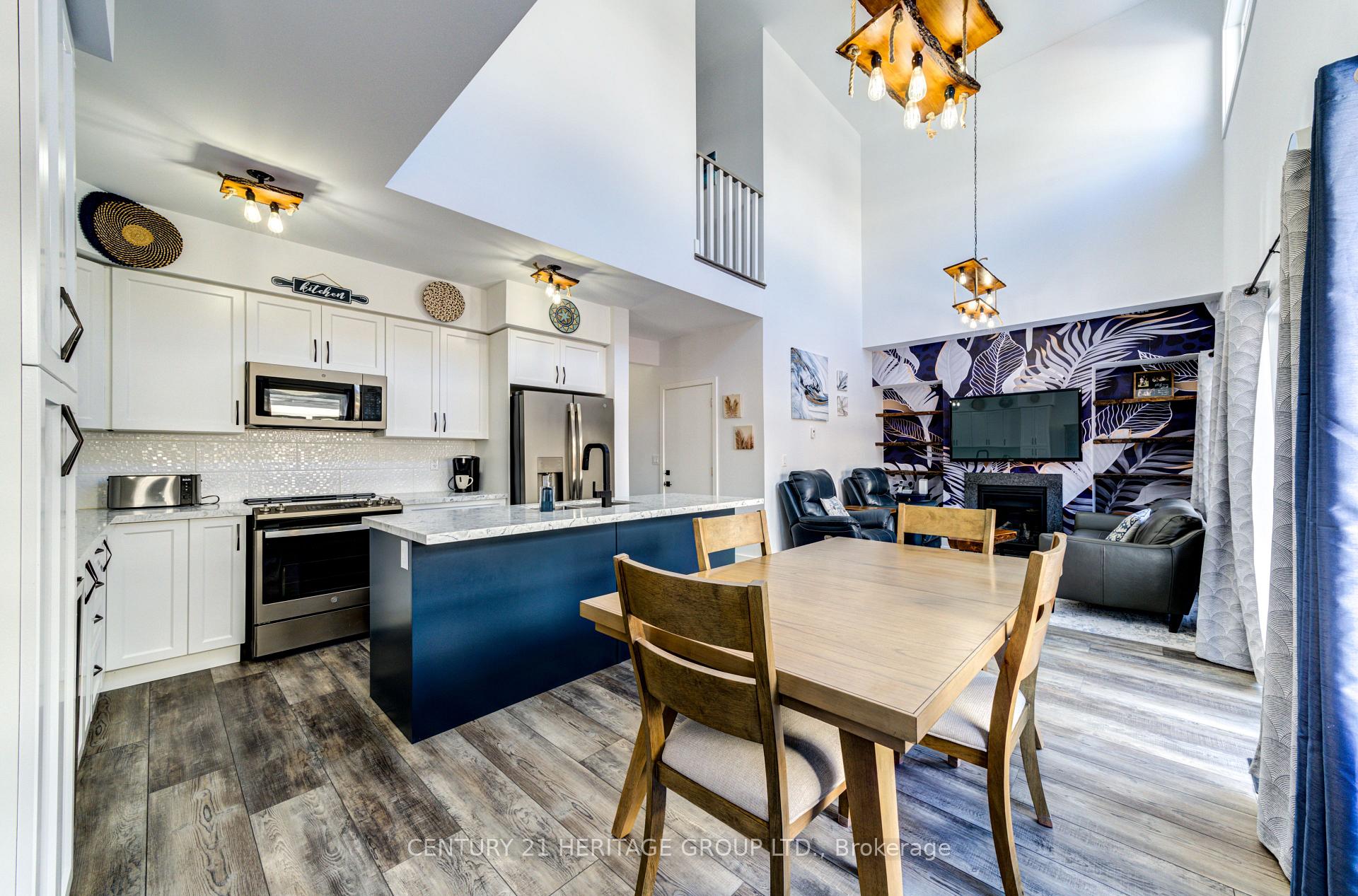 Photo 10 of 44 Ruby Crescent, Orillia — HOMEH