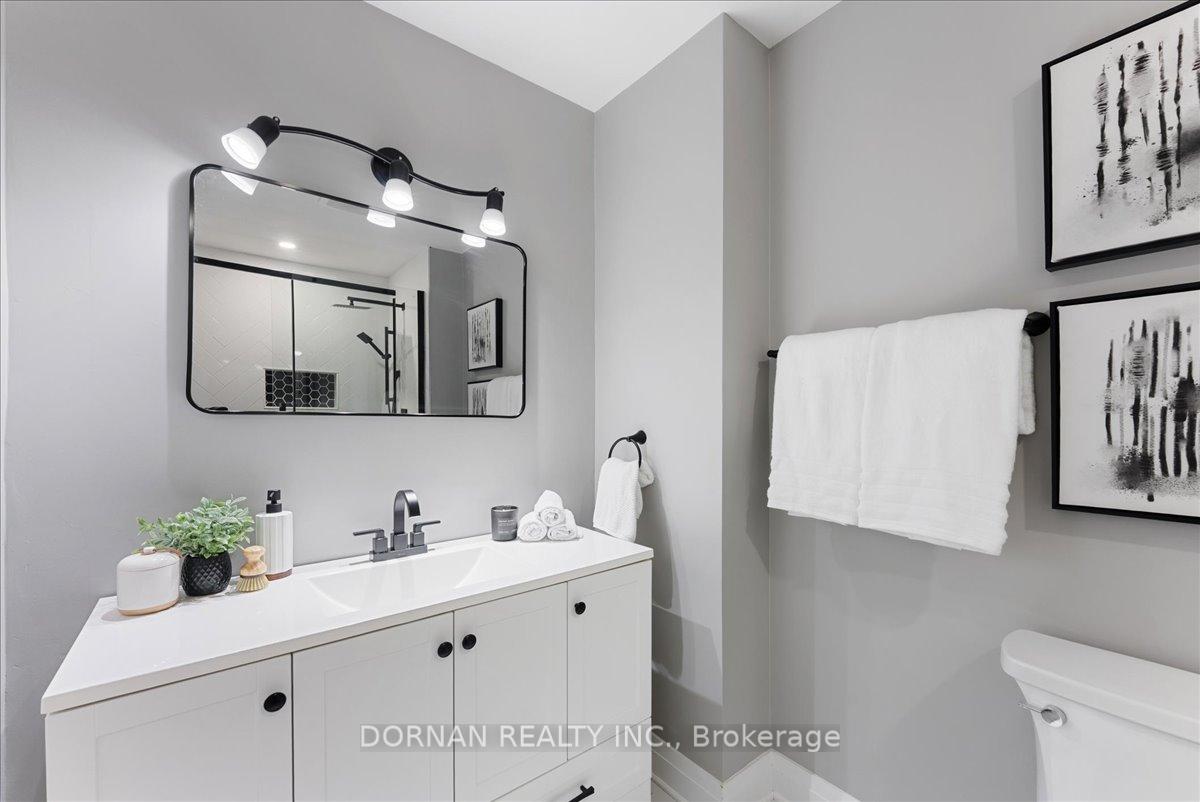 Photo 21 of 394 Rossland Road E, Oshawa, O'Neill — HOMEH