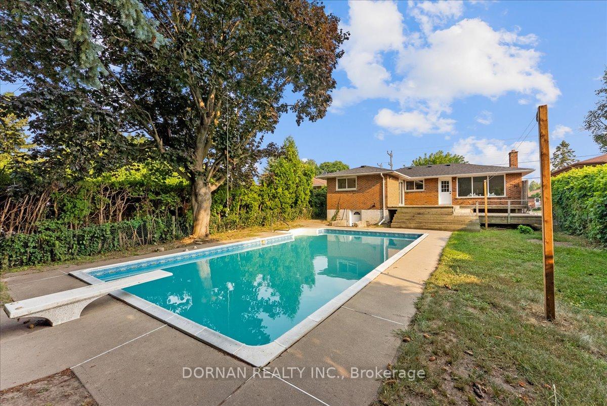 Photo 34 of 394 Rossland Road E, Oshawa, O'Neill — HOMEH