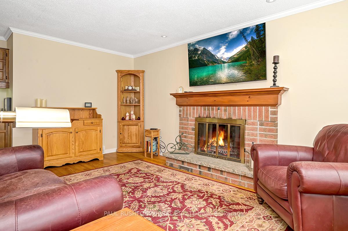 Photo 15 of 898 Raftsman Lane, Ottawa, Convent Glen — HOMEH