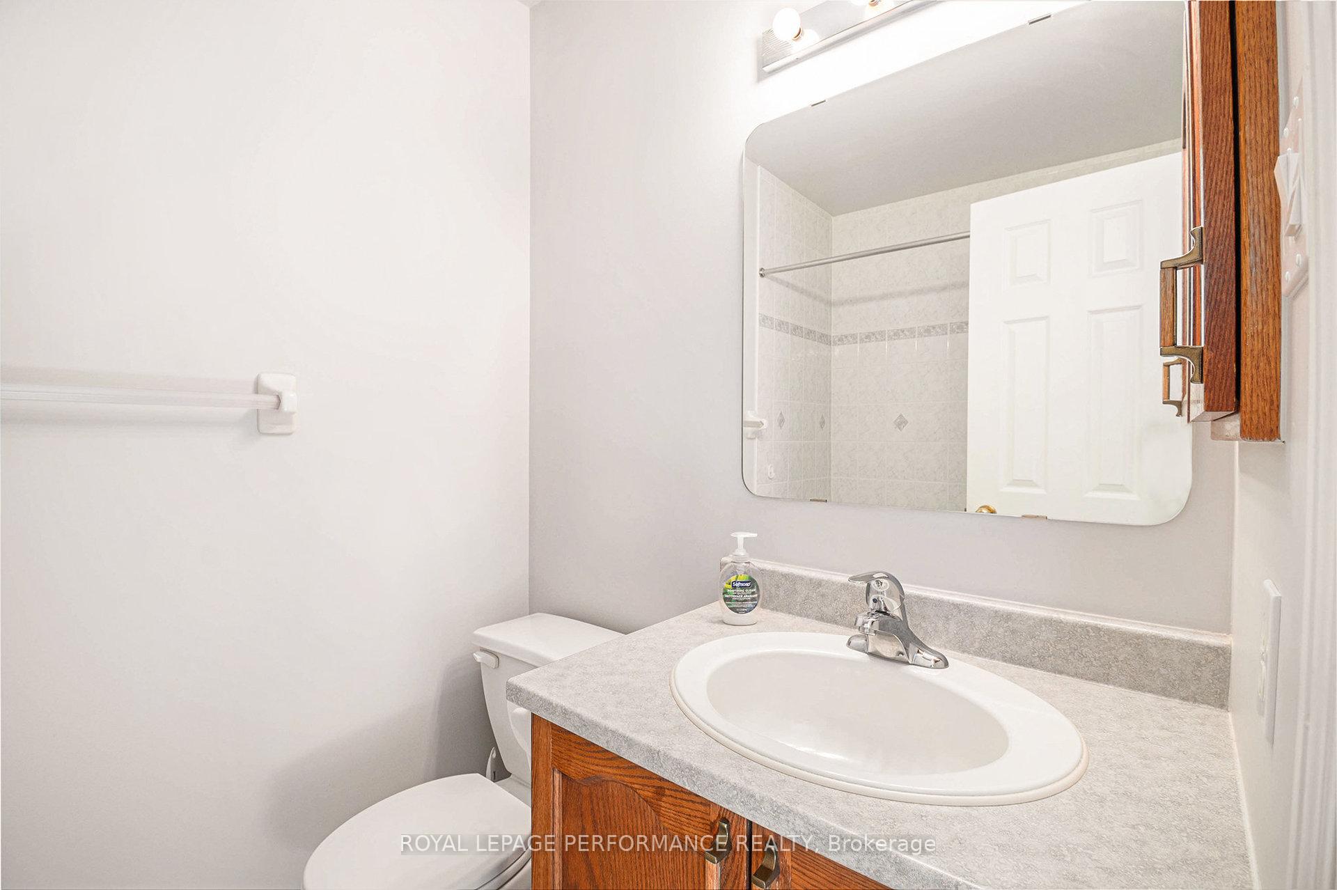 Photo 12 of 730 Nesting Way, Ottawa, Fallingbrook/Gardenway South — HOMEH