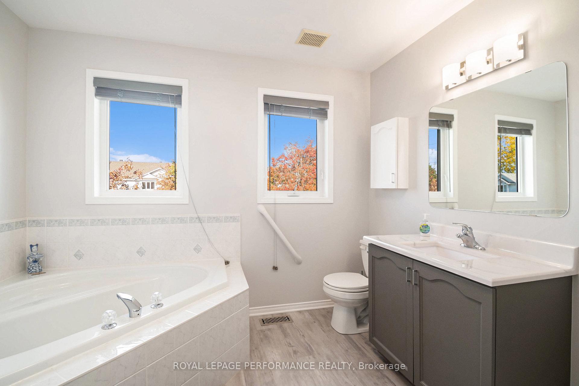 Photo 15 of 730 Nesting Way, Ottawa, Fallingbrook/Gardenway South — HOMEH