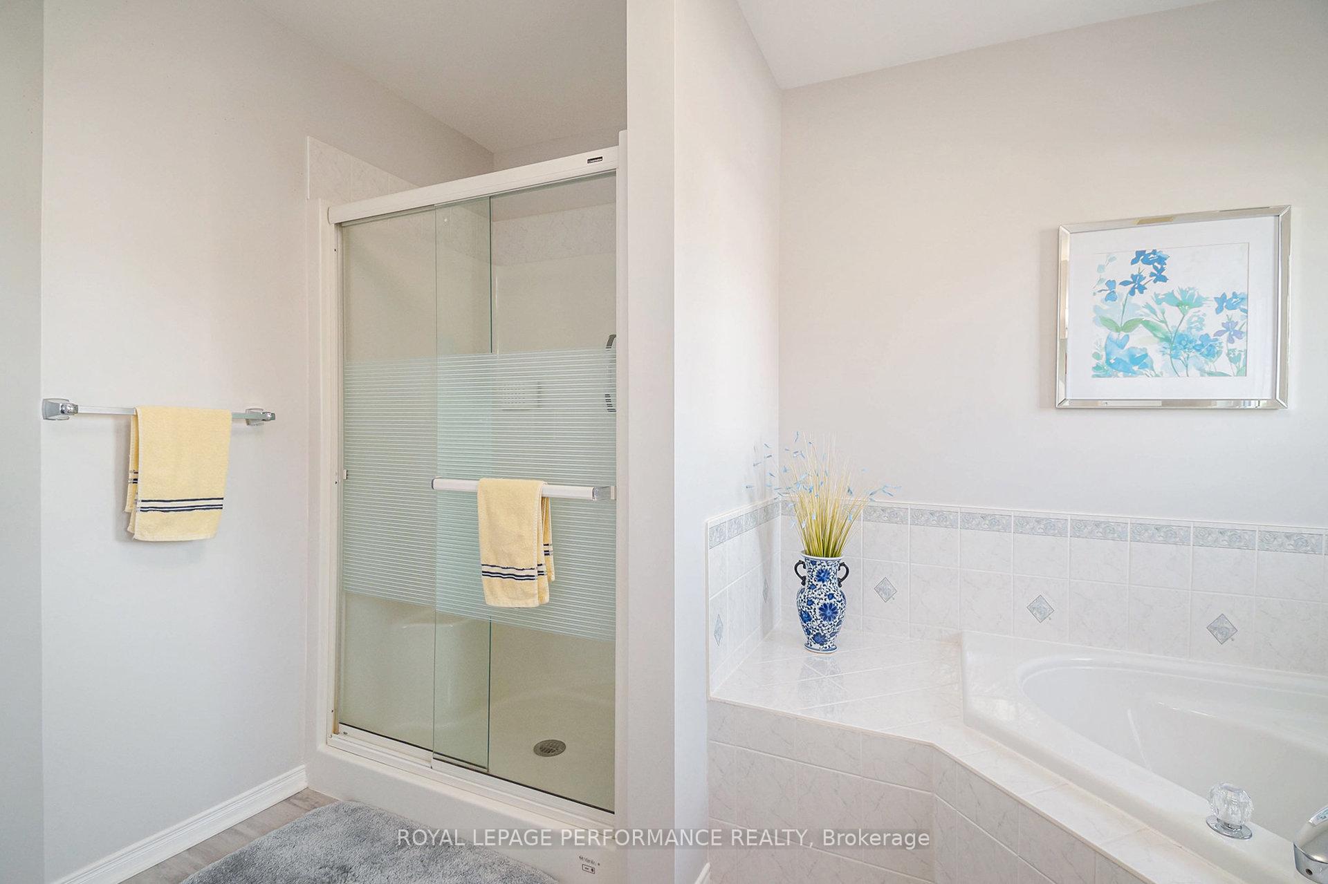 Photo 16 of 730 Nesting Way, Ottawa, Fallingbrook/Gardenway South — HOMEH