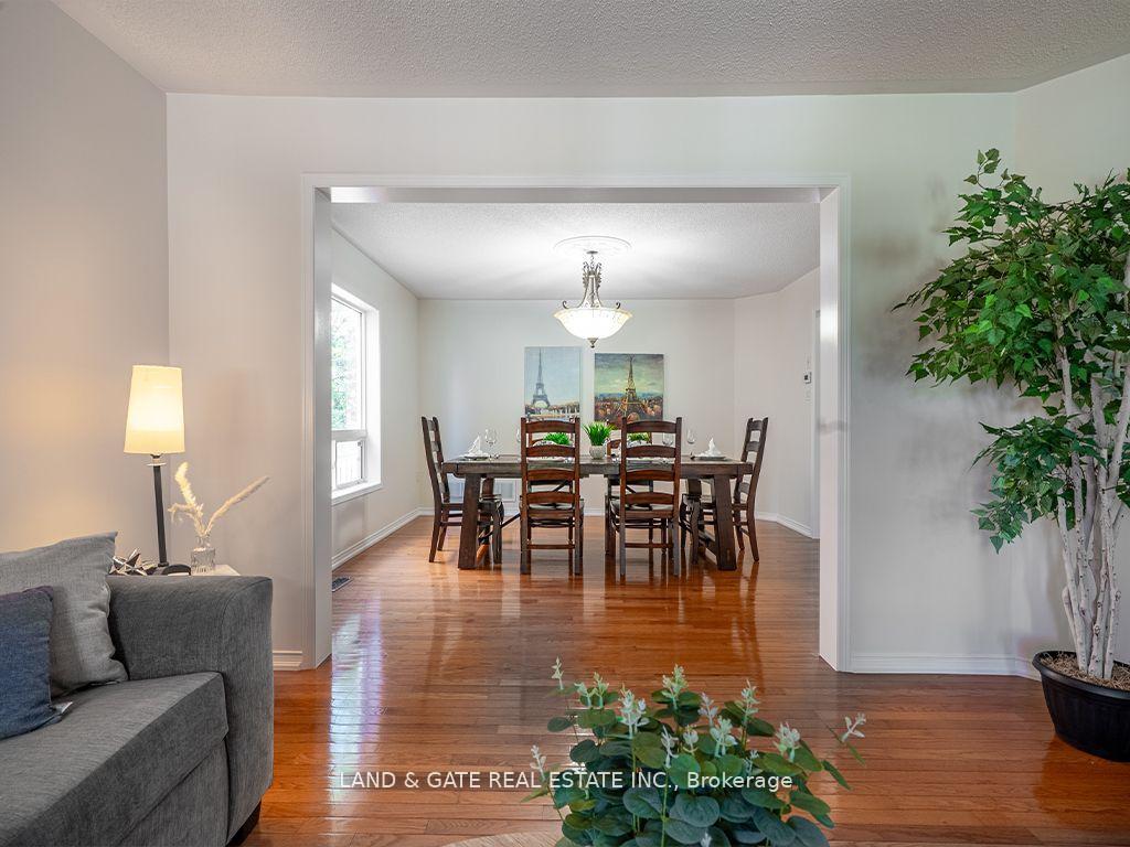 Photo 13 of 1631 Coldstream Drive, Oshawa, Taunton — HOMEH