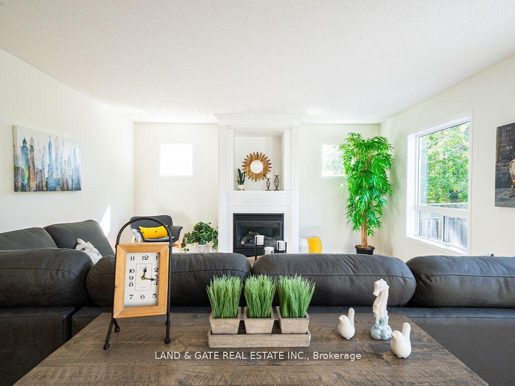 Photo 25 of 1631 Coldstream Drive, Oshawa, Taunton — HOMEH