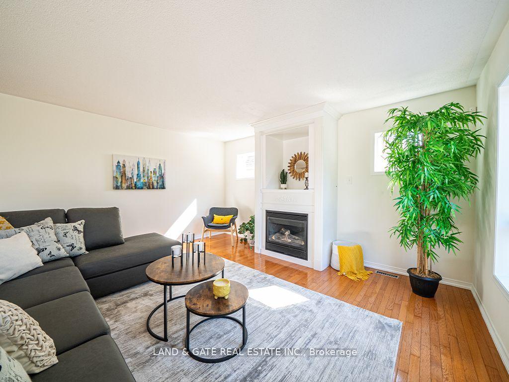 Photo 26 of 1631 Coldstream Drive, Oshawa, Taunton — HOMEH